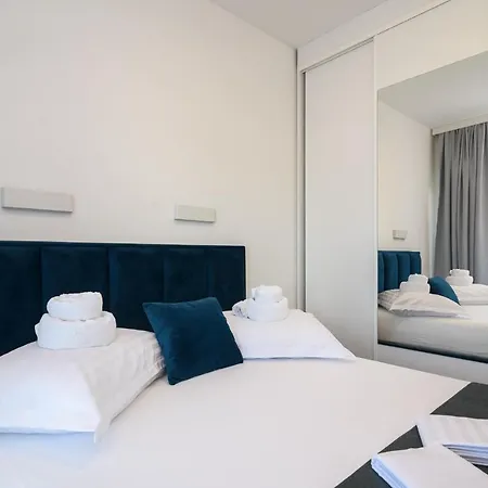 Palm Springs * טרוגיר